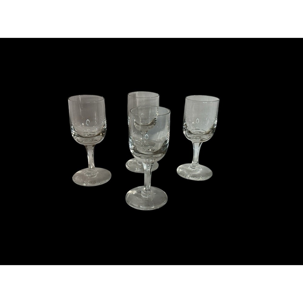 Vtg Cordial Aperitif Glasses Set of 4 Clear Cut Glass Liqueur Dessert Wine‎